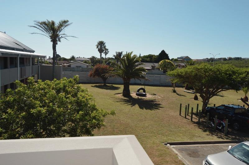 1 Bedroom Property for Sale in Heiderand Western Cape